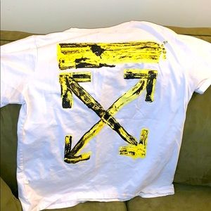 Off white t shirt
